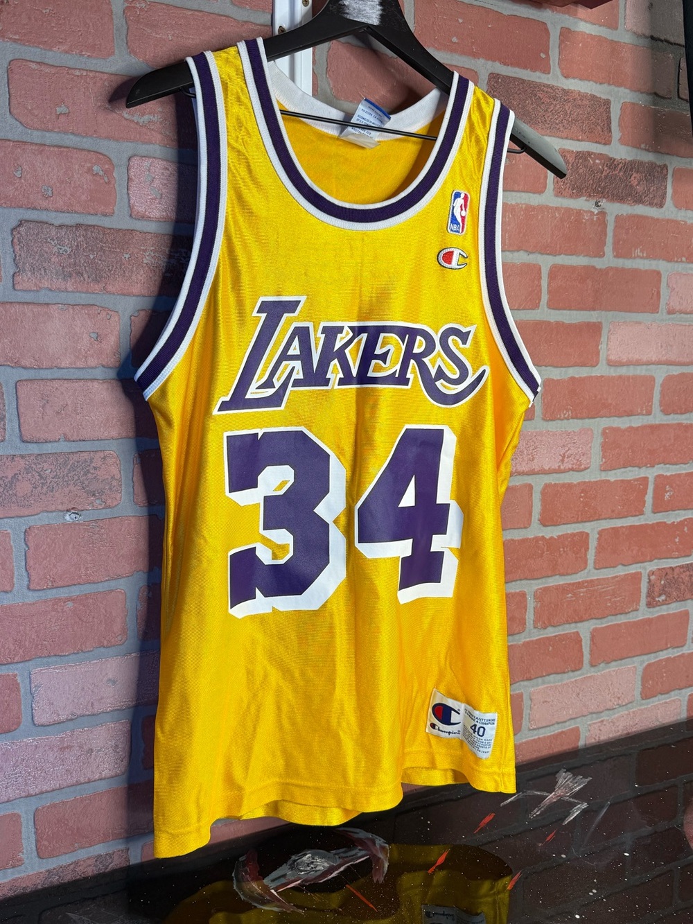 Vintage 90’s Lakers NBA Champion Shaq Jersey Size Medium